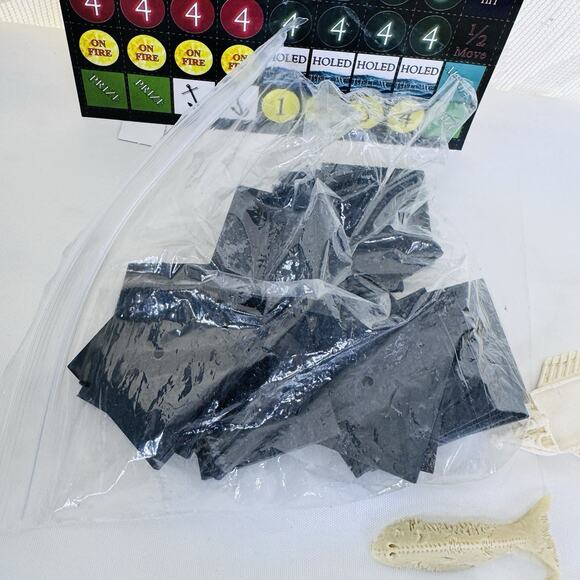 The Uncharted Seas Bone Griffons Starter Fleet UNPAINTED Bone Cruiser Maggot - Picture 6 of 10